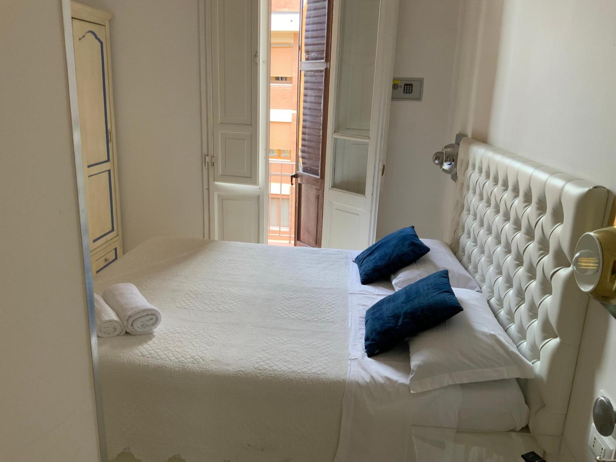 Domus Dotta Hotel โบโลญญา ภายนอก รูปภาพ
